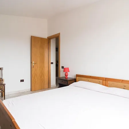 Casa Nel Centro Di * בודוני