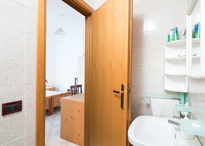 Casa Nel Centro Di Будони